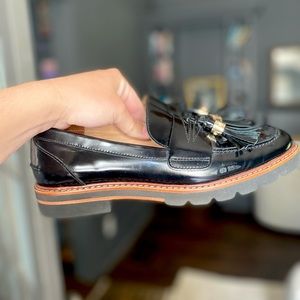 SOLD VIA DM - Stuart Weitzman Manila Signature Loafer